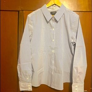 Liz Claiborne long sleeve shirt wrinkle free